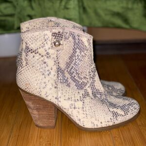 Vince Camuto Leather Snakeskin Boots with Zipper